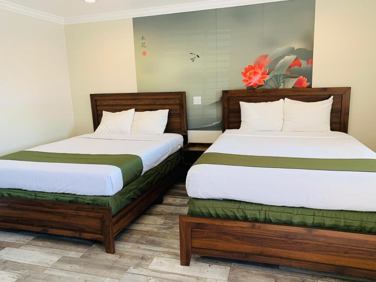 Escondido Inn Bagian luar foto