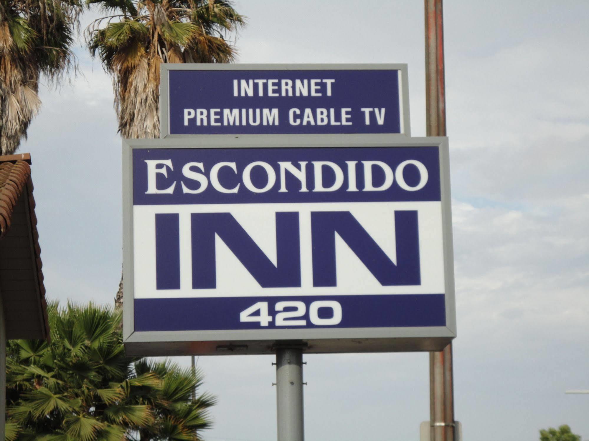 Escondido Inn Bagian luar foto